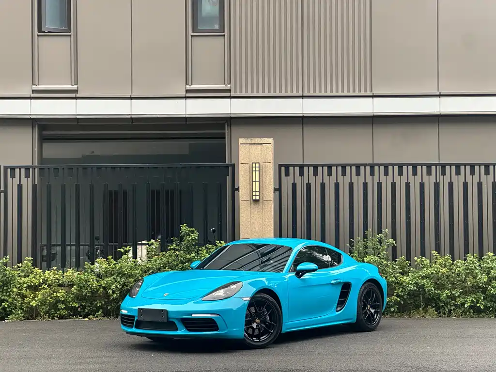 Porsche 718 2018 — фото 1