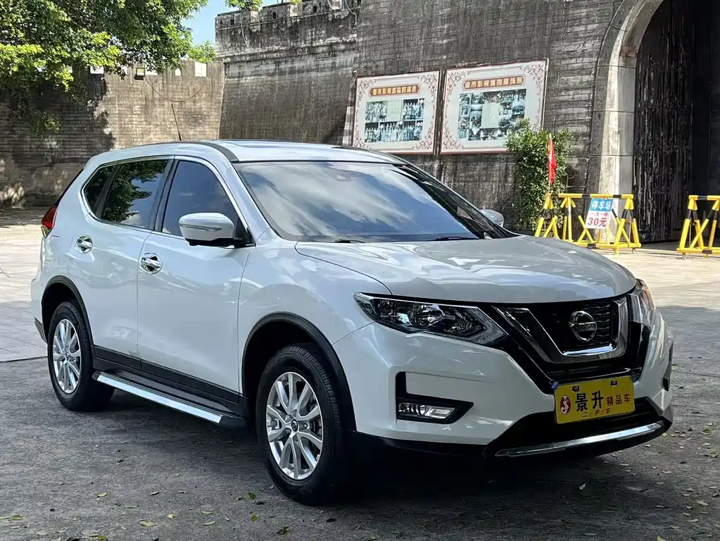 Nissan X-Trail 2018 — фото 3