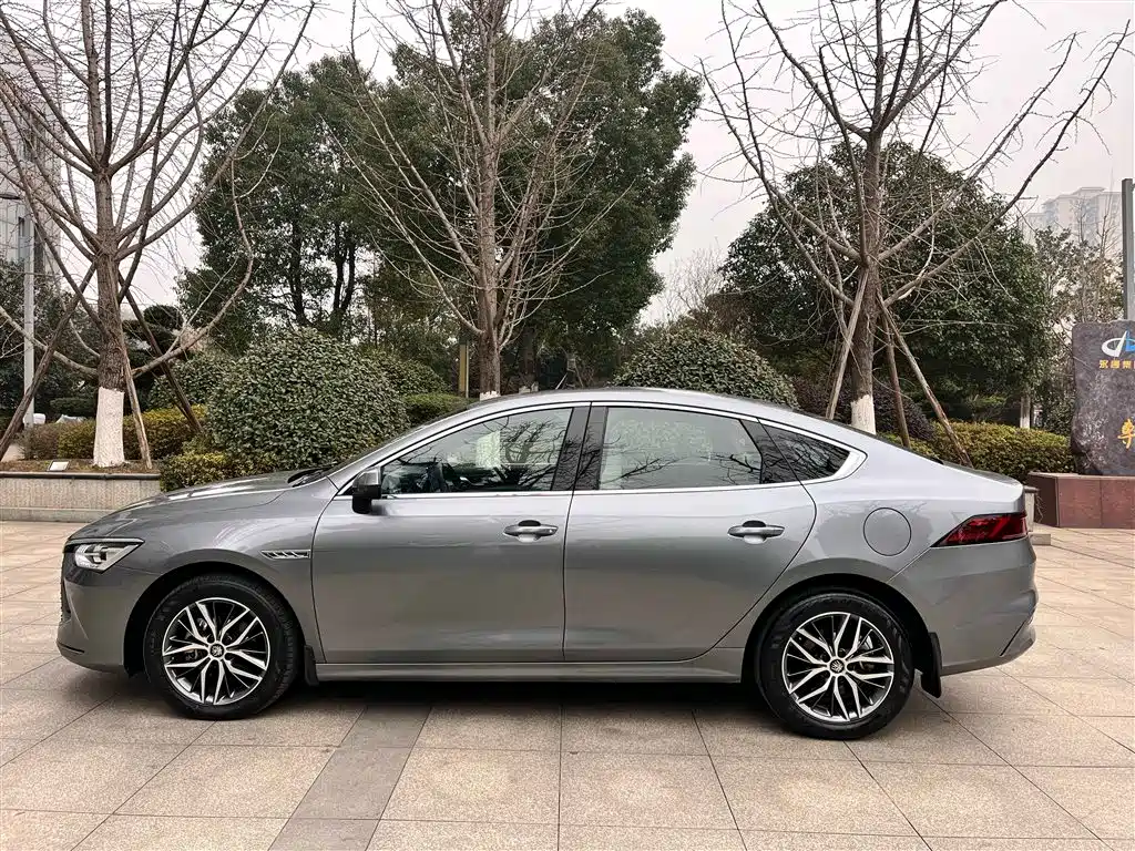 BYD Qin PLUS 2024 — фото 9