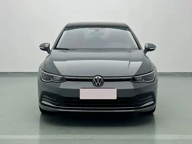 Volkswagen Golf 2023