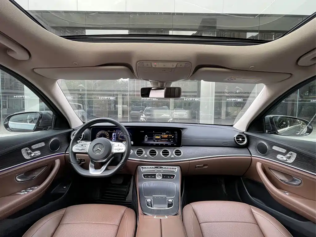 Mercedes-Benz E-Class 2020 — фото 6