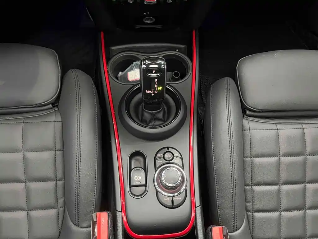 MINI JCW COUNTRYMAN 2022 — фото 5