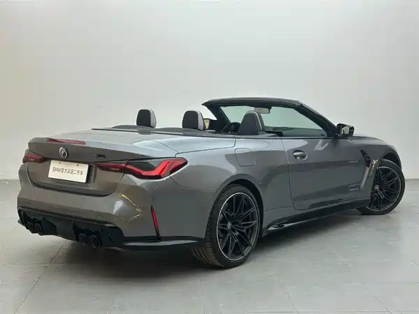 BMW M4 2022