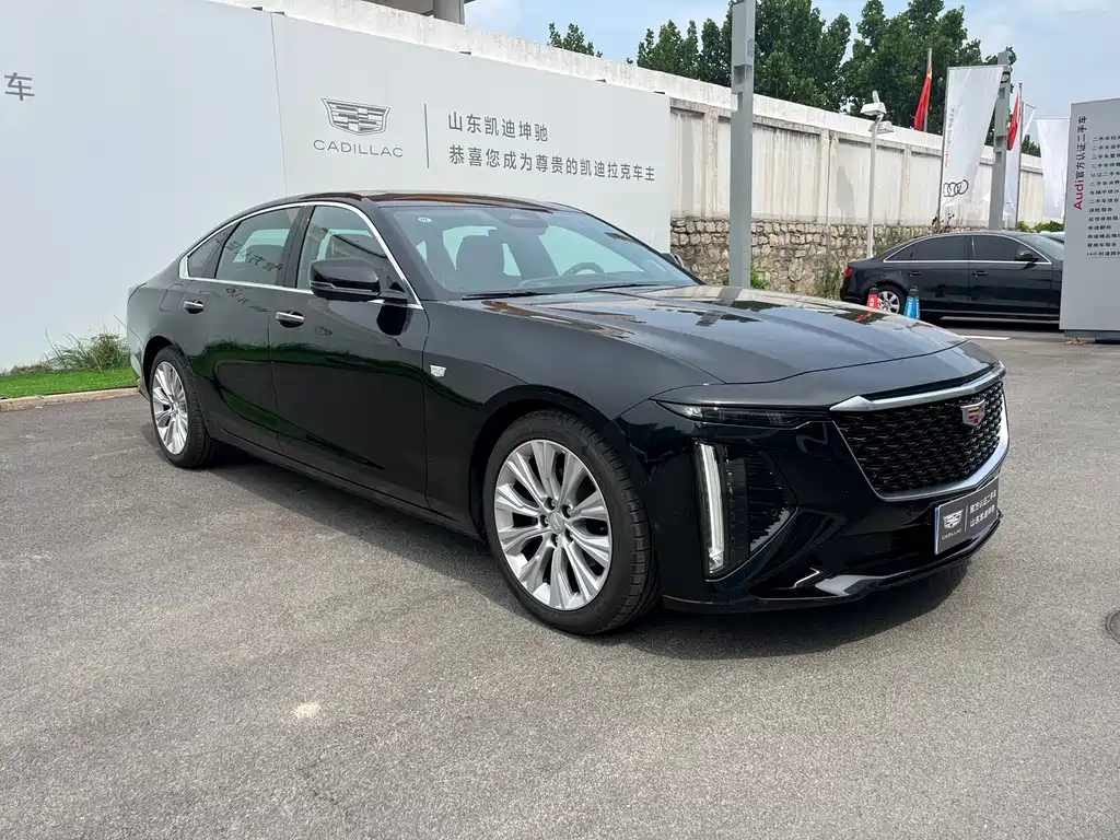 Cadillac CT6 2025 — фото 20
