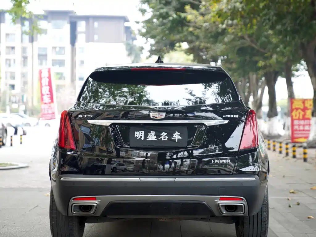 Cadillac XT5 2021 — фото 15