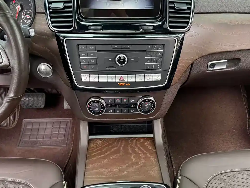 Mercedes-Benz GLS 2019 — фото 14