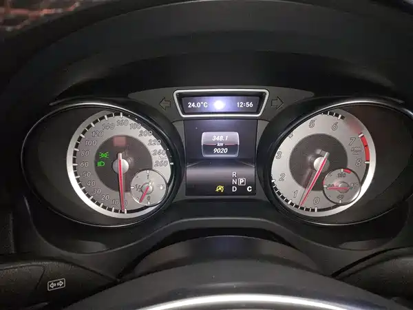 Mercedes-Benz CLA 2015
