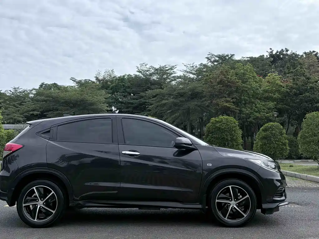 Honda Vezel 2021 — фото 5