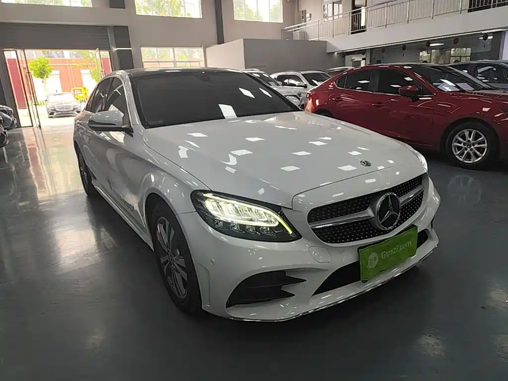 Mercedes-Benz C-Class 2021 — фото 4