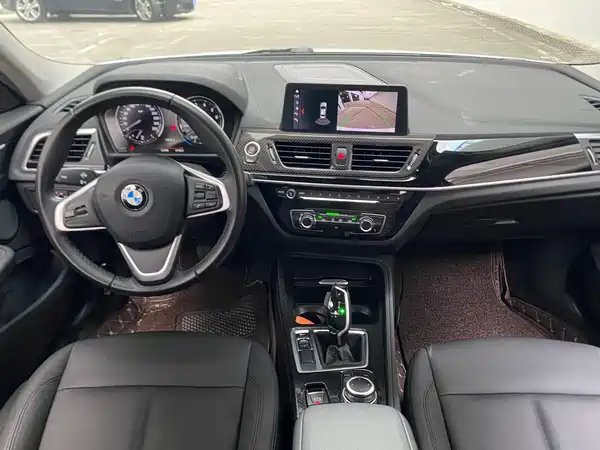 BMW 1 Series 2019