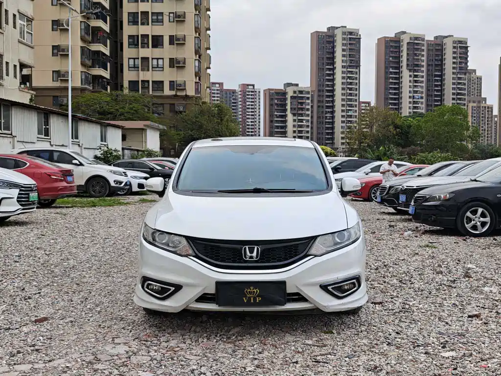 Honda Jade 2016 — фото 2