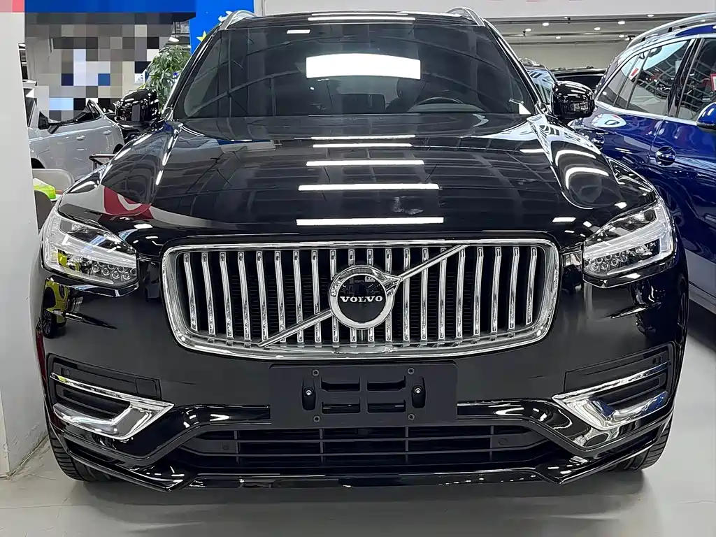 Volvo XC90 2022 — фото 2