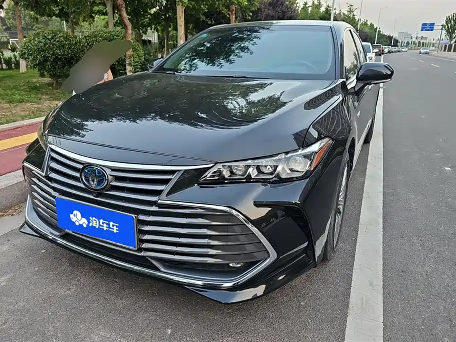 Toyota Avalon 2020 — фото 1