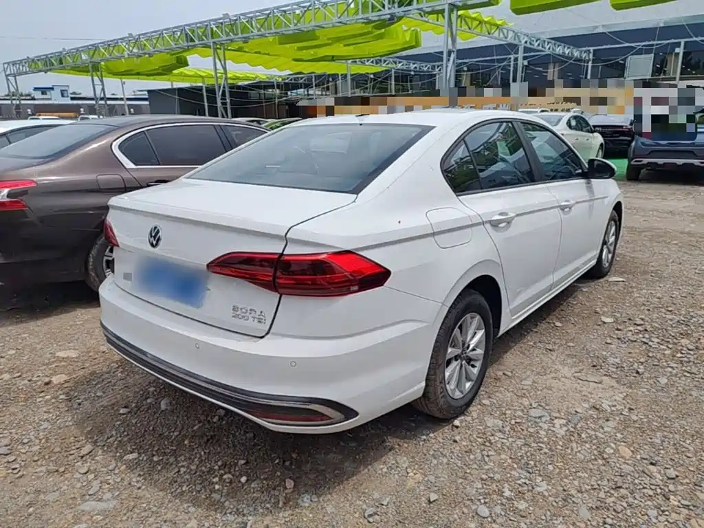 Volkswagen Bora 2024