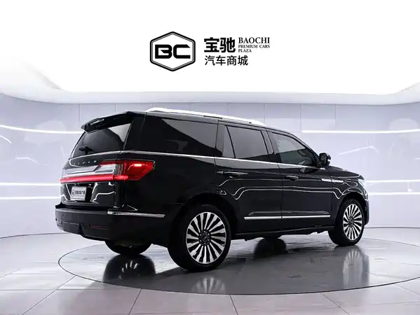 Lincoln Navigator 2020