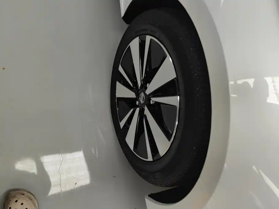 Nissan Teana 2025