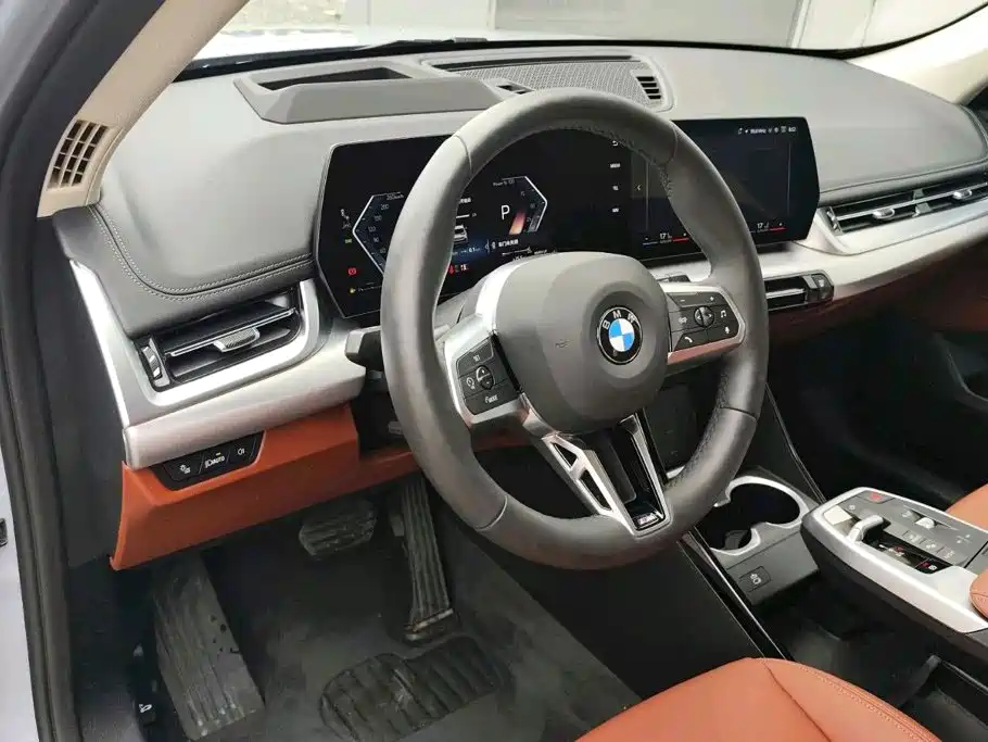 BMW X1 2025