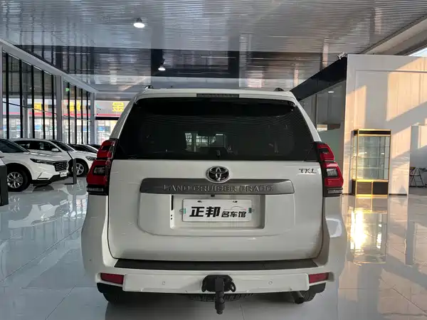 Toyota Prado 2019