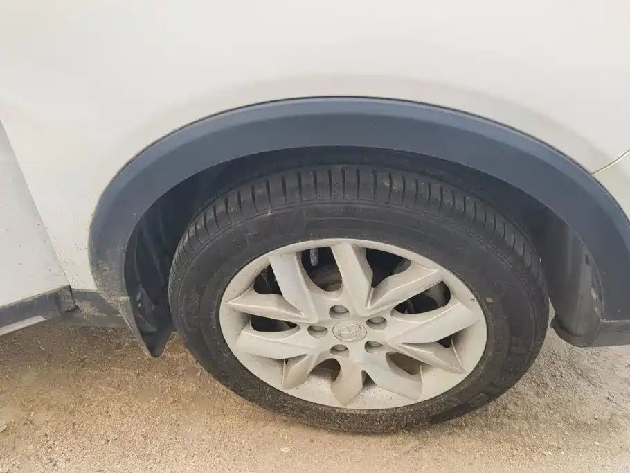 JAC Refine S3 2015