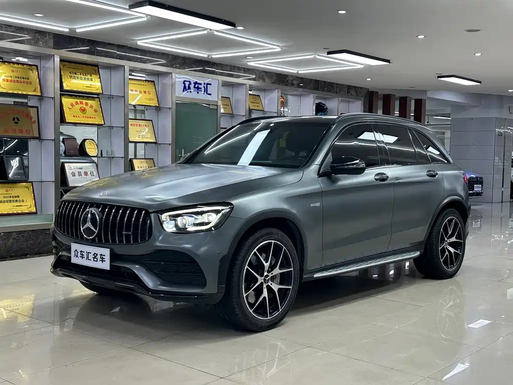 Mercedes-Benz GLC AMG 2022
