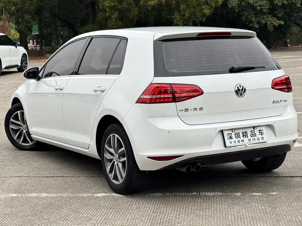 Volkswagen Golf 2016