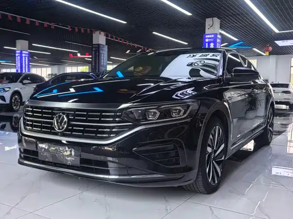 Volkswagen Passat 2022