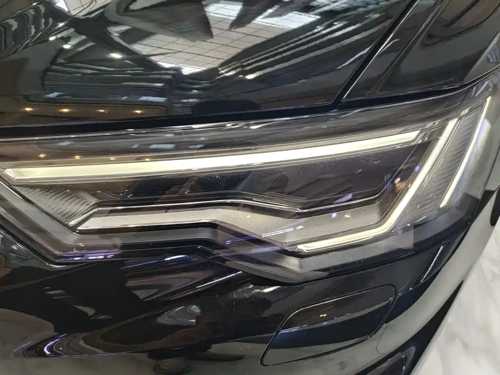 Audi A6L 2024