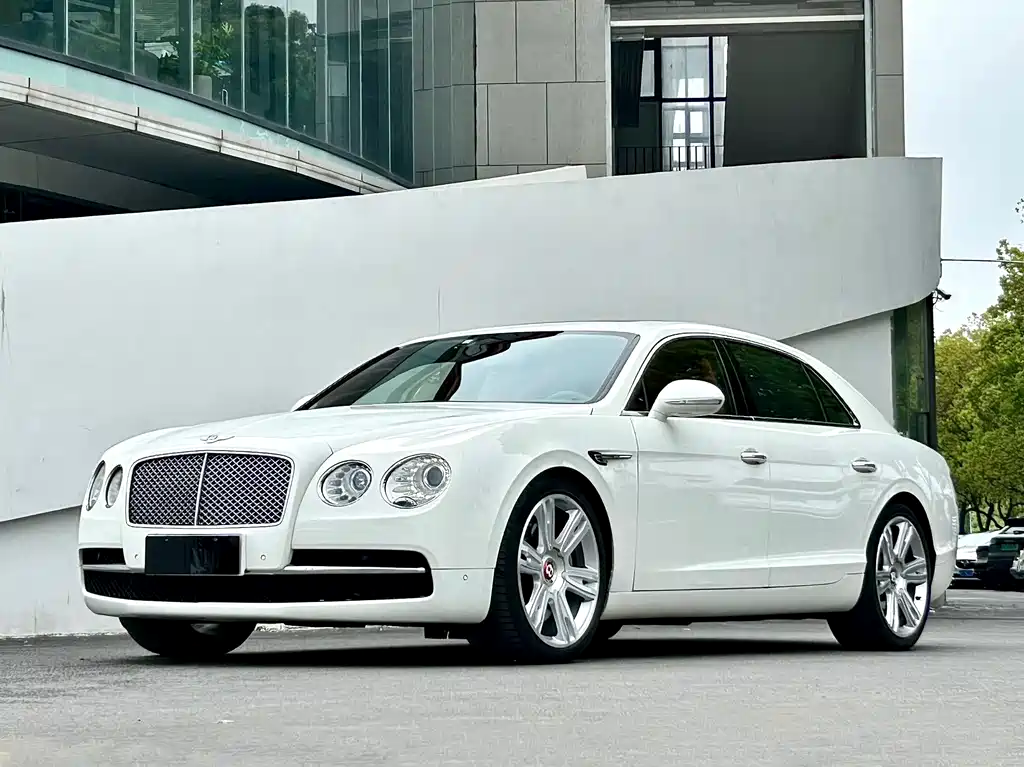 Bentley Flying Spur 2014 — фото 1