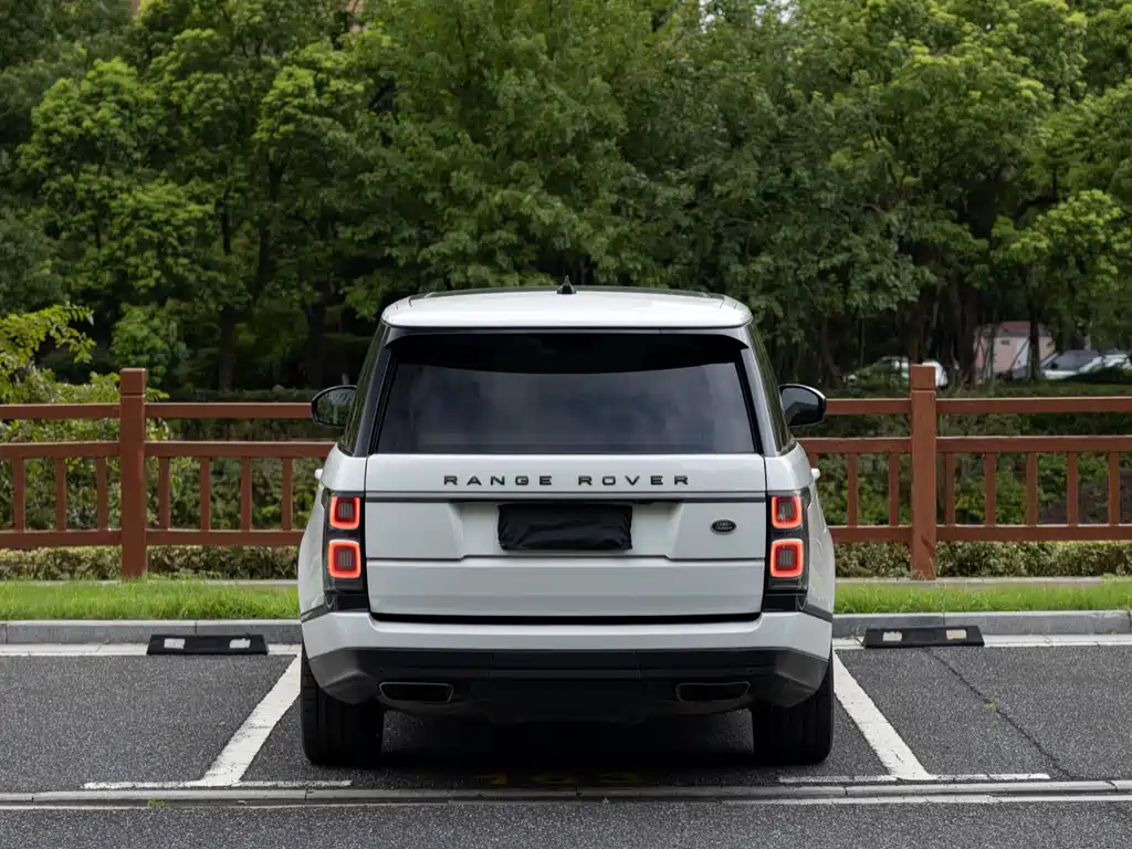 Land Rover Range Rover 2019 — фото 8