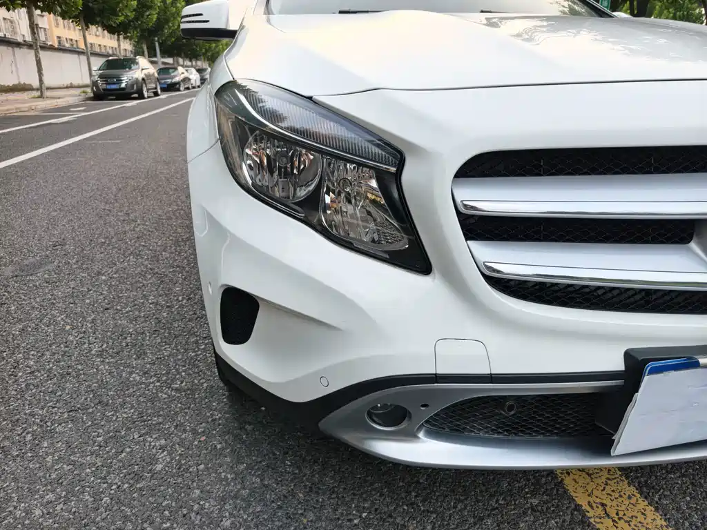 Mercedes-Benz GLA 2017 — фото 18
