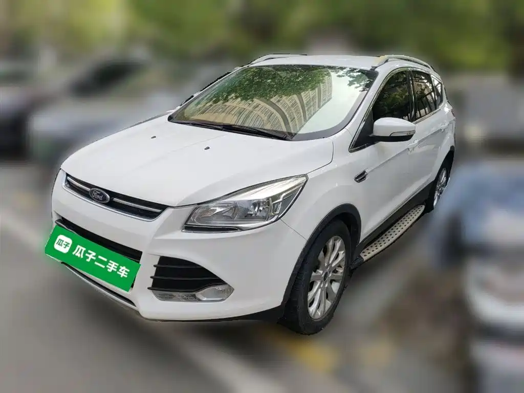 Ford Kuga 2016 — фото 1