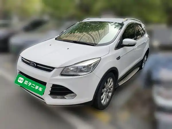 Ford Kuga 2015