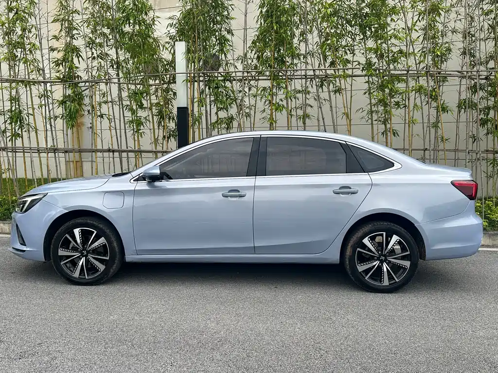 Roewe Feifan ER6 2021 — фото 10