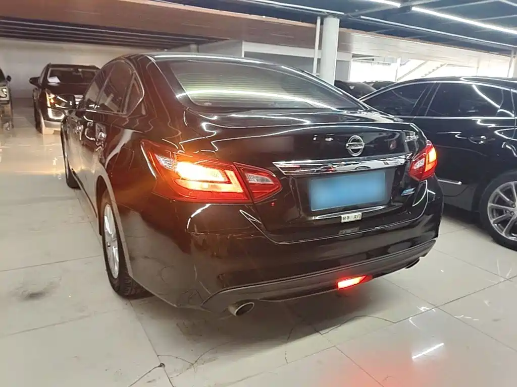 Nissan Teana 2019