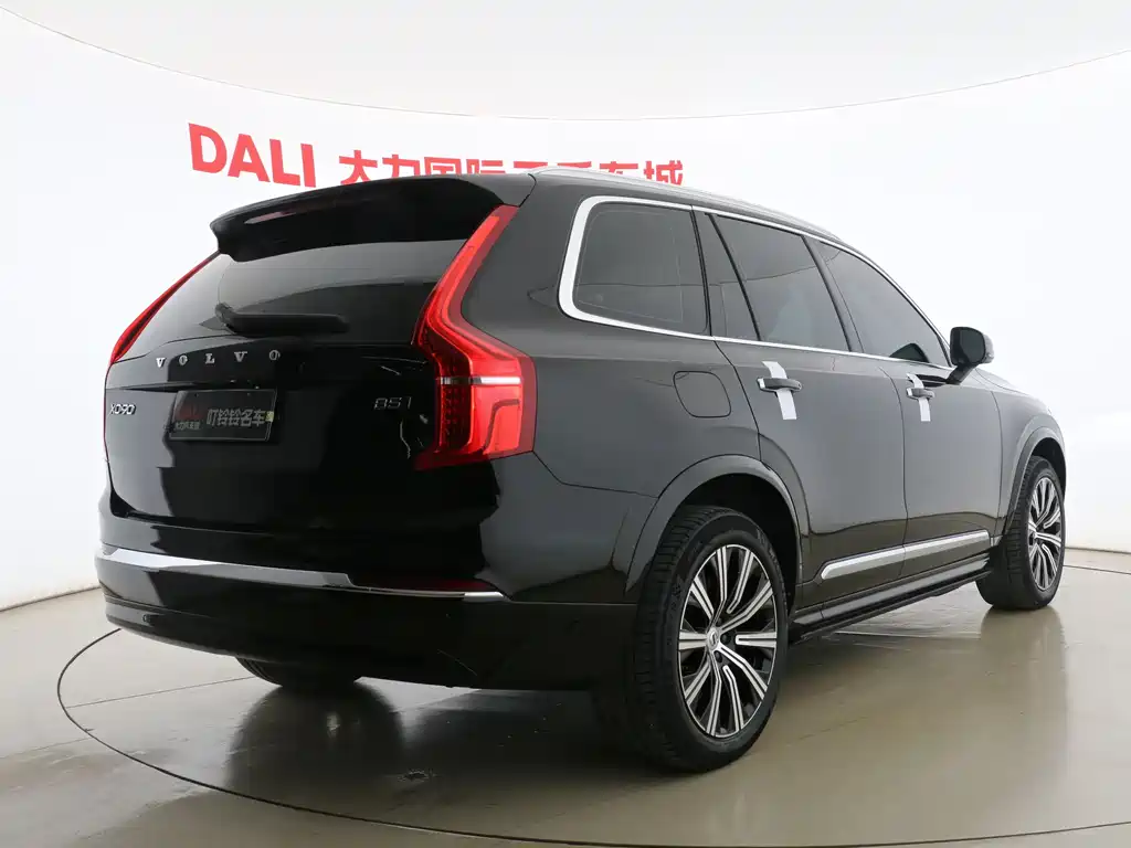 Volvo XC90 2023 — фото 16