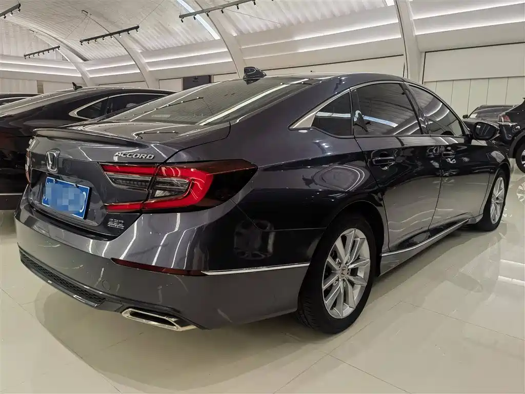 Honda Accord 2022 — фото 23