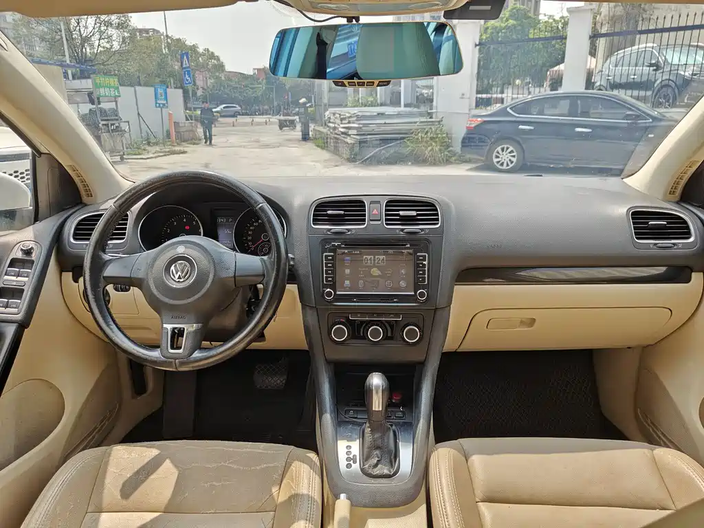 Volkswagen Golf 2012
