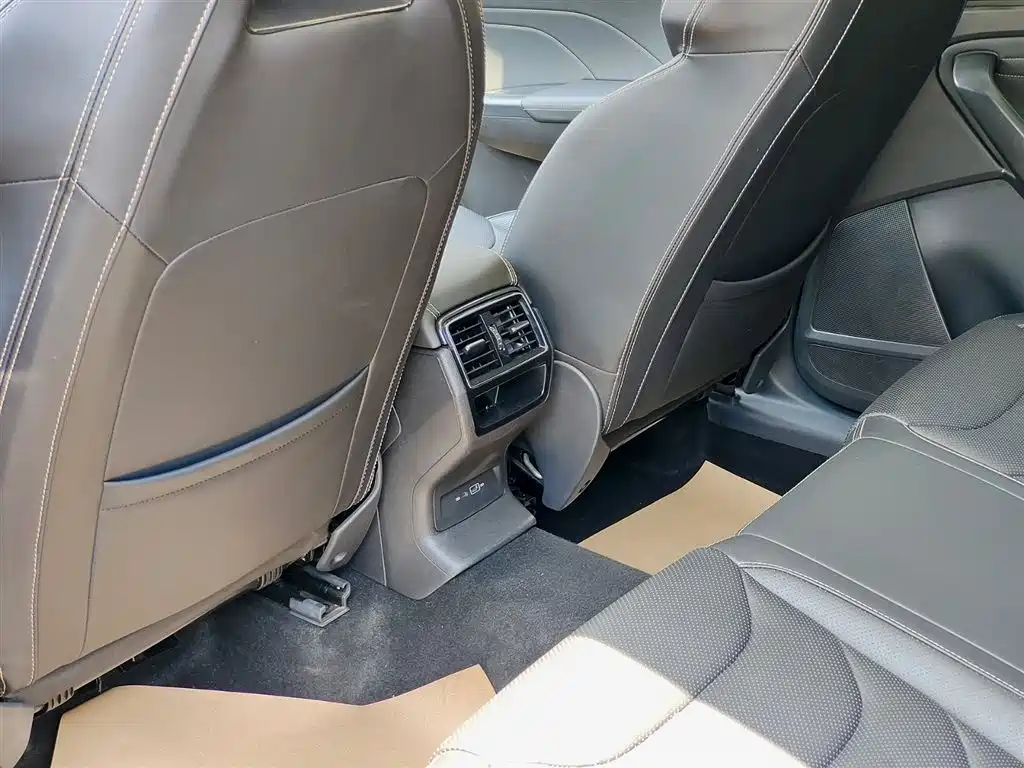 Skoda Kodiaq 2023 — фото 9