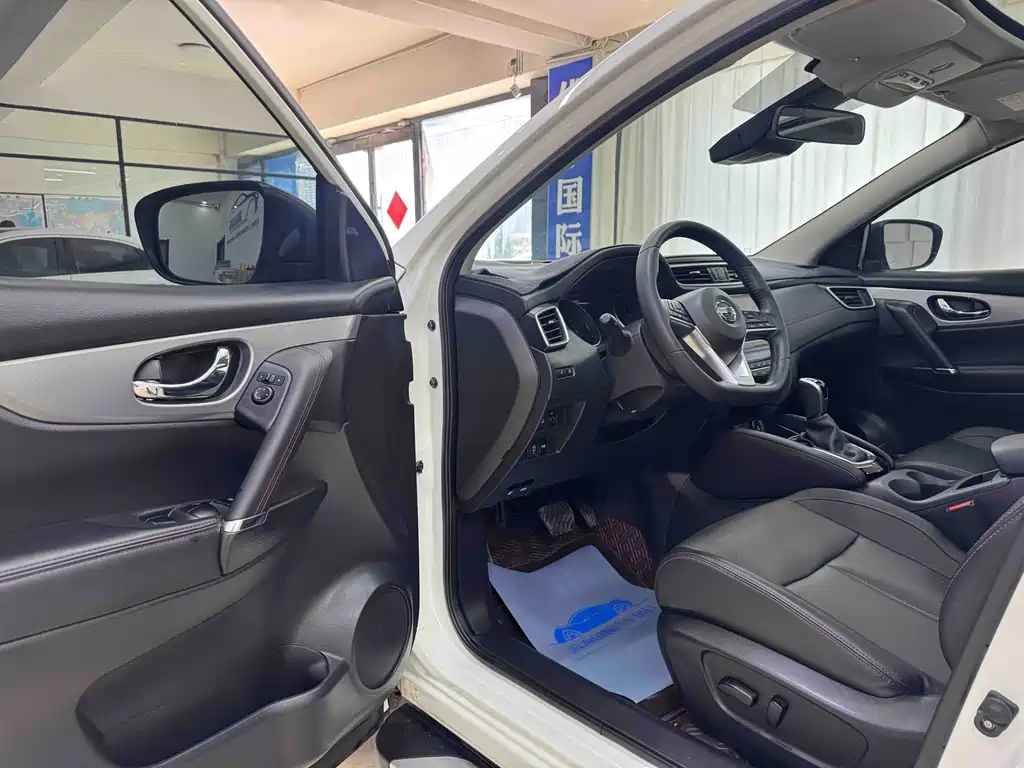 Nissan Qashqai 2023 — фото 7