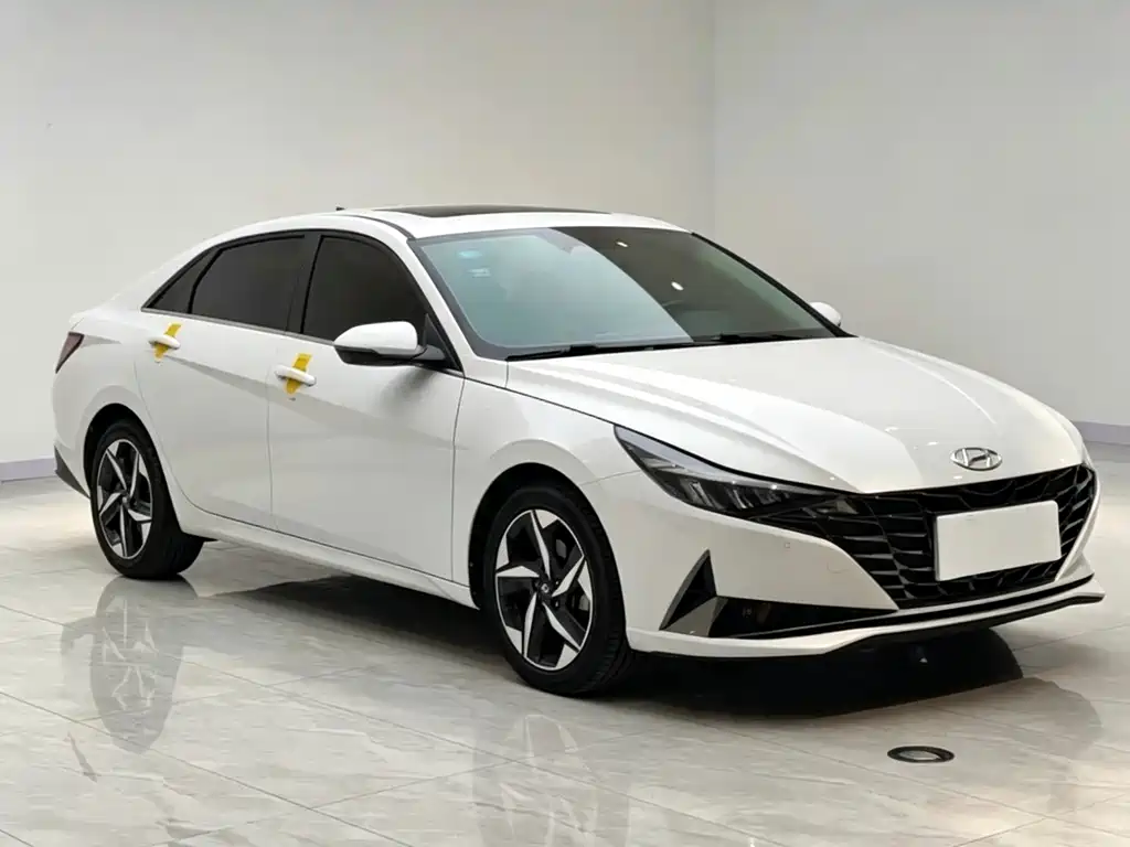 Hyundai Elantra 2020