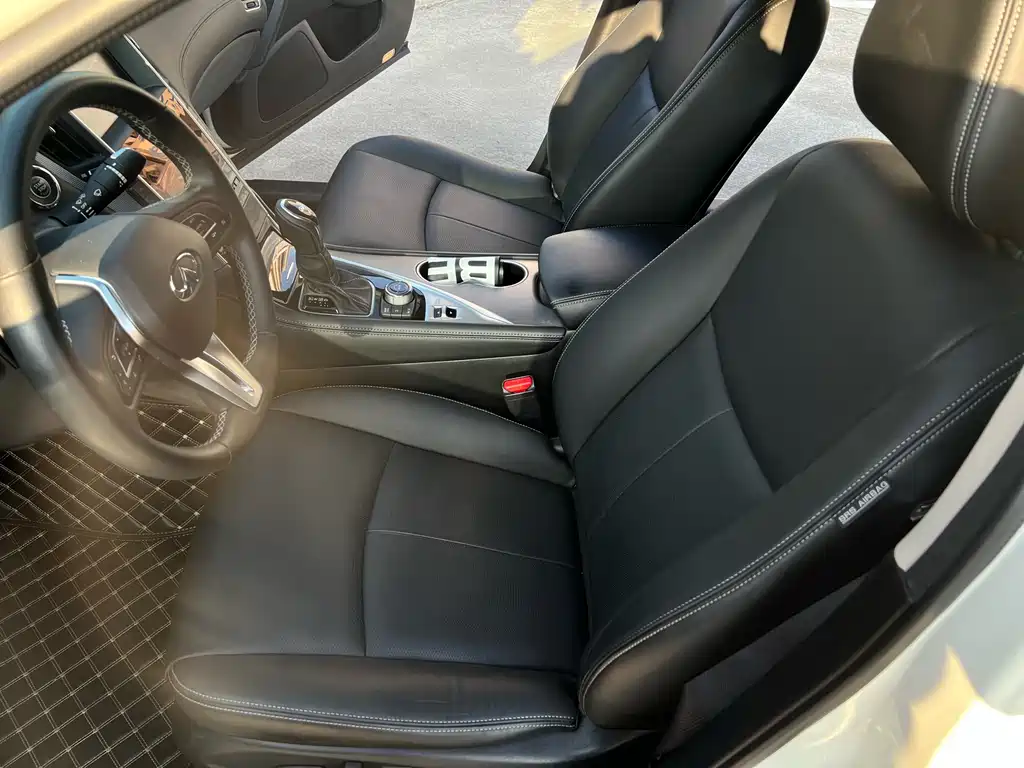 Infiniti Q50L 2018 — фото 17