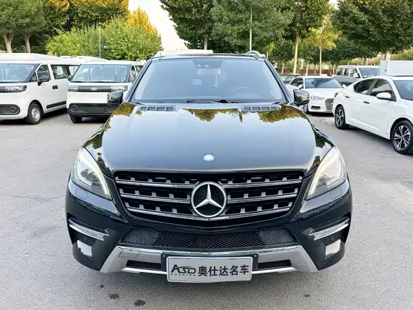 Mercedes-Benz M-Class 2012