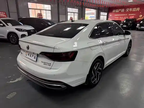Volkswagen Sagitar 2025