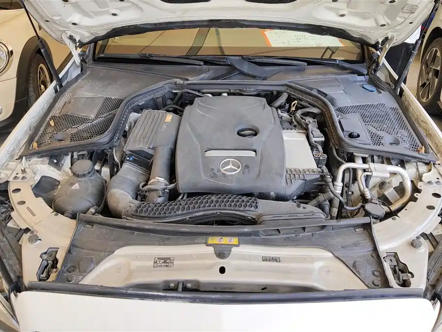 Mercedes-Benz C-Class 2017 — фото 10