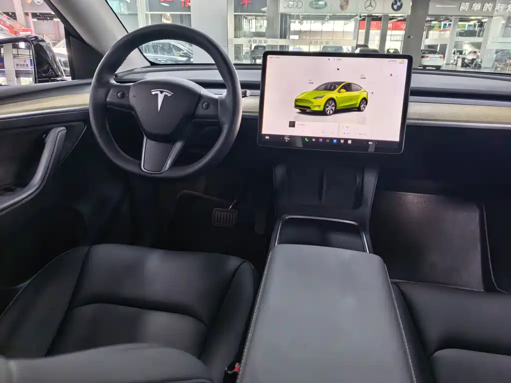 Tesla Model Y 2023 — фото 6