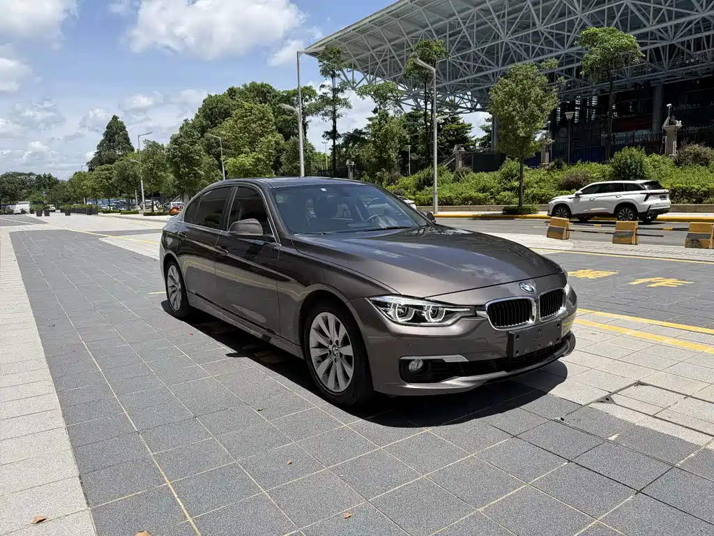 BMW 3 Series 2017 — фото 3