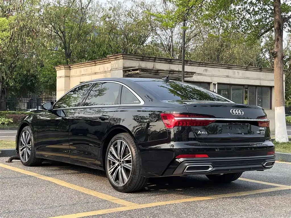 Audi A6L 2022 — фото 6