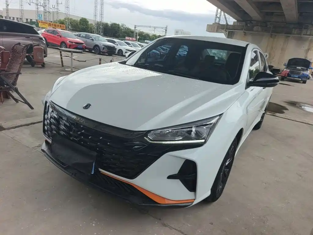 Dongfeng Yixuan 2022