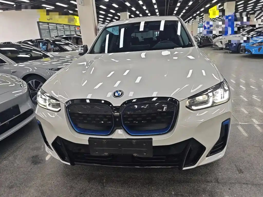 BMW iX3 2022 — фото 3