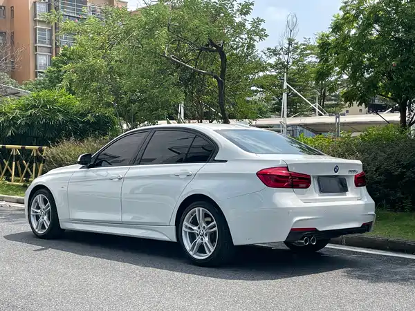BMW 3 Series 2017
